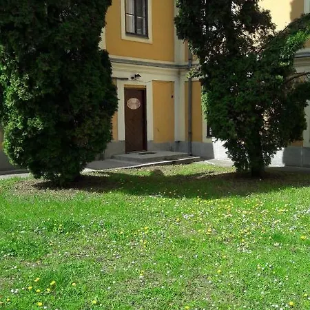 Eletteli Apartman Apartment Eger